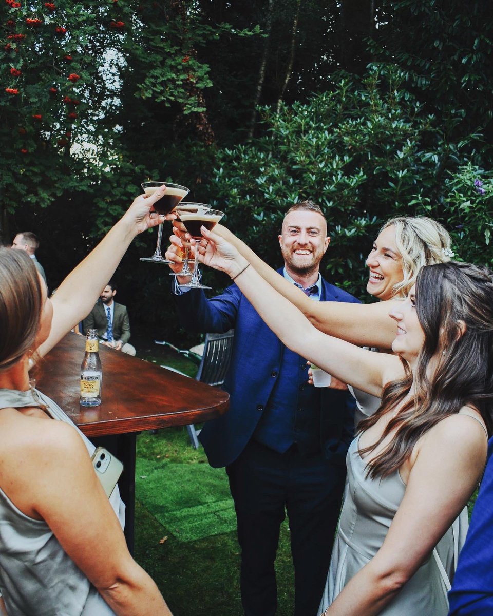 orangebeachbars's tweet photo. We’re getting booked up for the #2023WeddingSeason.
Planing a wedding or event this summer & want to find out more about our bars, and services please get in touch!
#OBBWeddings #Weddings #WeddingPlannning #WeddingBar #Wedmin #BespokeBars #BarHireSussex #HireUs #EventBar https://t.co/puqyPi7F7w