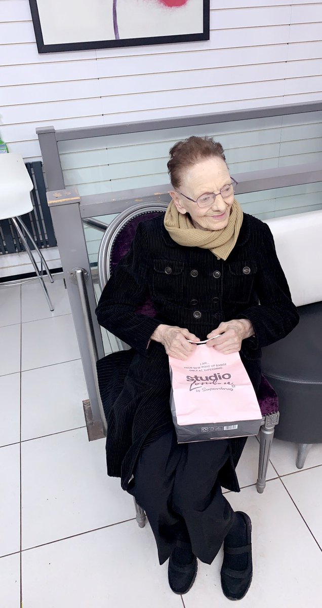 HectorHouse7's tweet photo. Edna enjoyed a spot of shopping, a new hair do and a fish tea today. She’s getting organised for her 102nd birthday on the 31st 😊 https://t.co/eJs1F2IzTr