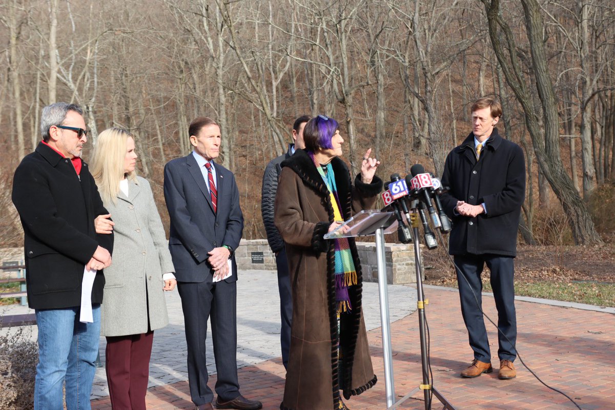 Today I joined my colleagues at the New Haven Botanical Garden of Healing Dedicated to the Victims of Gun Violence — we will introduce Ethan’s Law on January 31st, which will mark five years since Ethan Song's death.