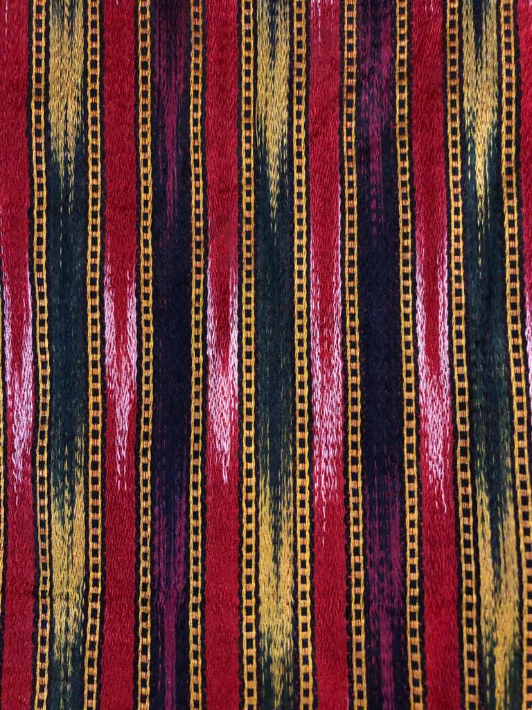 meloonameloona's tweet photo. Had a lovely day with @AnnaPec36710482, who took these lovely photos of something she's helped to pack for the @IpswichMuseums decant.
Can you guess what the object is?
#textile #textileconservation #museums #museumgames https://t.co/NpHaKXcM3q