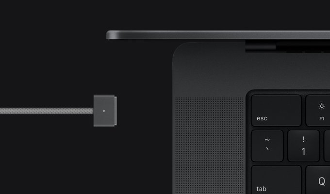TECH__UPDATES's tweet image. The new 2023 MacBook Pro models come with COLOR MATCHED charging cables 🔌
#macbookpro2023 #Apple #applemacbook