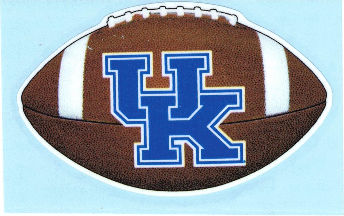 Appreciate @UKCoachStoops and @vincemarrow coming to Simon Kenton @SKHSFootball today to see Aba @abaselm1 and visit with us. #BBN #GoCats  #FIRE #pioneernation