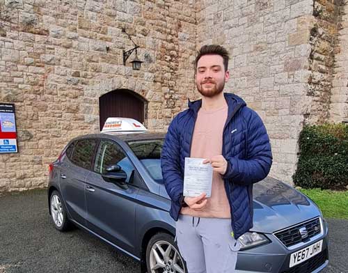 DriveAndrews's tweet photo. Jack Davison from Llandudno passed today in Bangor with just 3 minors after lessons with Jamie.
Congratulations Jack that was a great drive today.
Drive safe and thank you for using Andrew's Driving School.
#drivinglessons #drivingtest #Llandudno #Bangor
https://t.co/8IWnhtpAVx https://t.co/Mx82fyDKYh