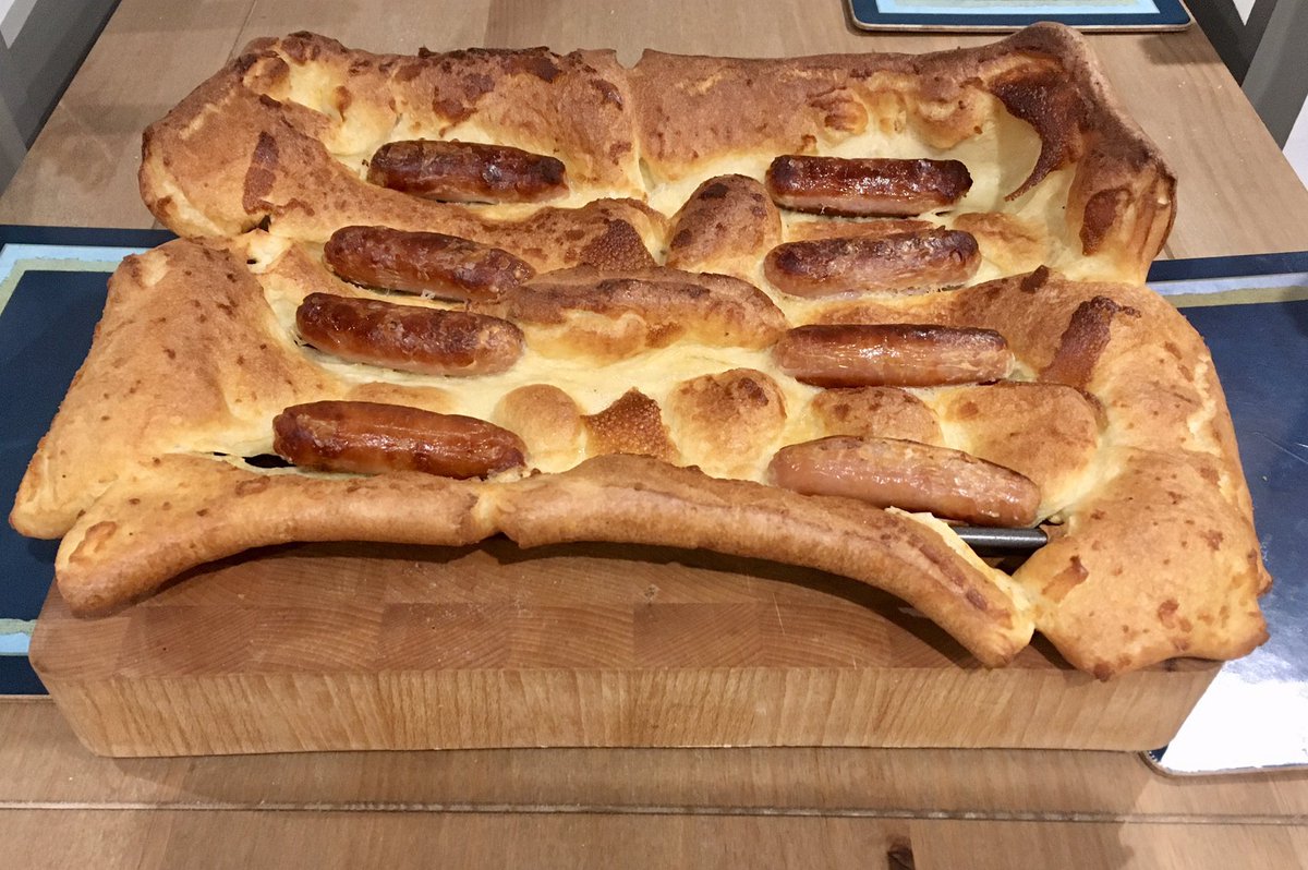 keithtesterliv1's tweet photo. I made the Toad in the Hole for our evening meal, but I think it was trying to make an escape bid π€£π€£π€£. It did not get away, yum yumππ #food #toadinthehole #battermix #sausages #cooking https://t.co/n9HrPzThXH