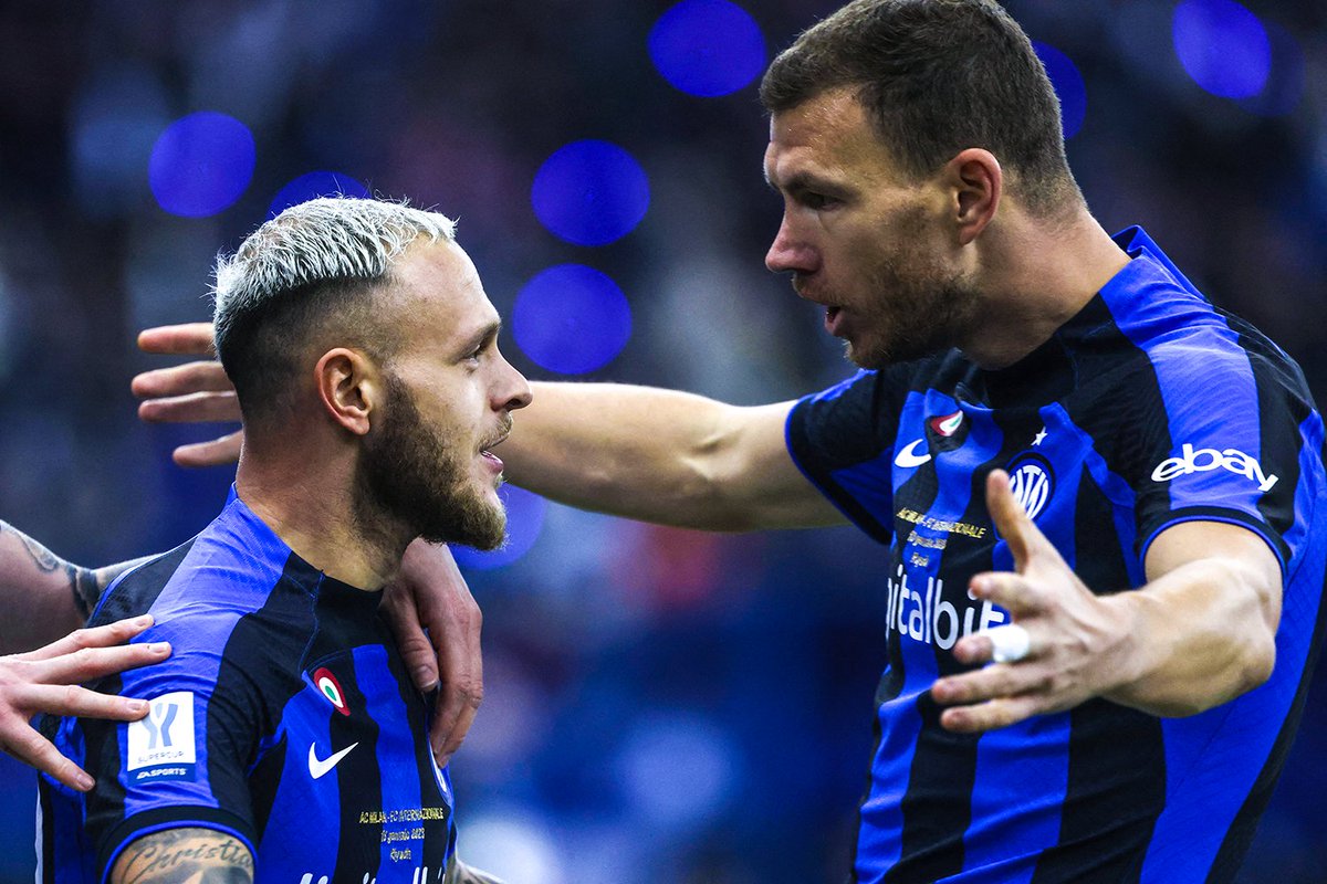 brfootball's tweet photo. It took Inter 21 minutes to take a 2-0 lead against Milan ⚡ https://t.co/FH96HTuwI0