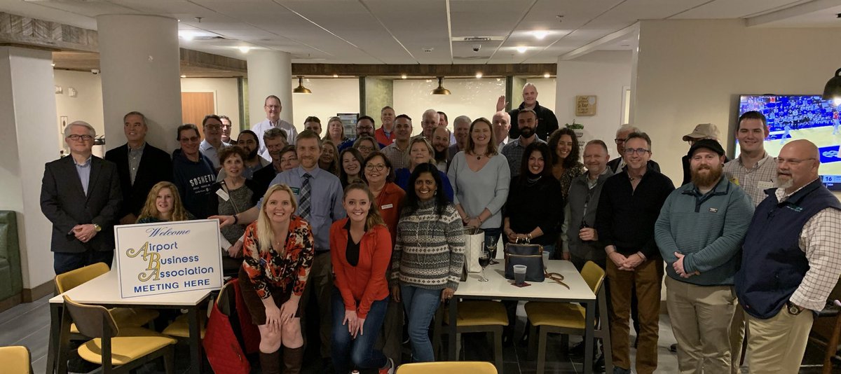 Bill_Lund's tweet image. Fantastic turnout at the Airport Business Association’s networking event today!  Spotlight business was none other than @sqldatapartners!  #sqldatanow #PowerBI #SQL