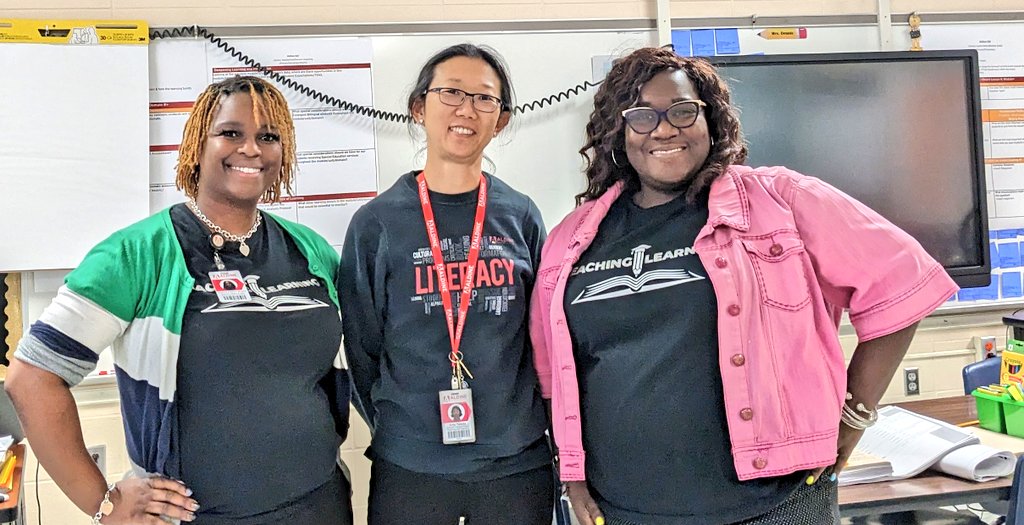 emytomita's tweet photo. It was a successful #SpotlightTraining  diving into @amplify Grade 3 #Viking #Astronomy units @EckertES_AISD. We ended the day discussing how to share with our grade level peers @DrFavy @clynvan1 @CurriculumMatrs @HtownReads @ela4me https://t.co/YP874QclIL