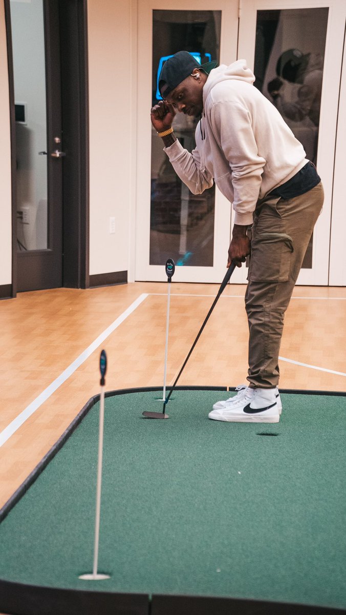 DariusJButler's tweet image. Few 📸 from WORK today! 

#EverythingDB x @PatMcAfeeShow