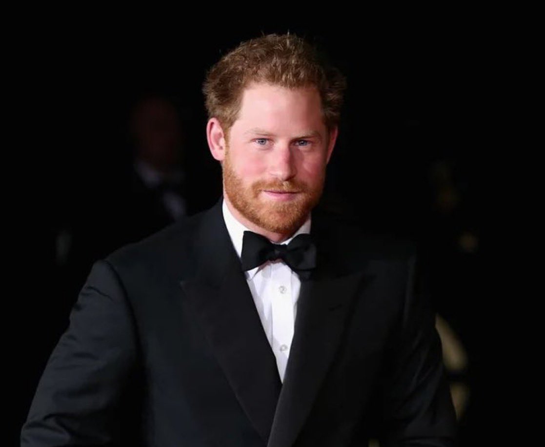 New York Time #1BestSeller. World Guinness best seller of all times! Veteran!  Humanitarian! Came from a legend, married an icon, father of two legacies… The People’s Prince! #PrinceHarry #SparebyPrinceHarry ❤️