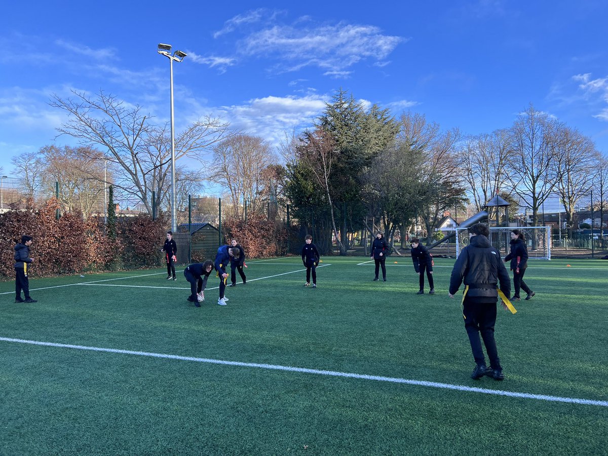 Perfect weather for rugby this morning, the 2nd years in st Conleth’s loving the icy conditions! 🥶🥶🥶#FromTheGroundUp #NeverStopCompeting @kenknaggs @LeinsterBranch @OldBelvedereRFC