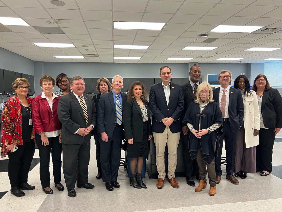 Johnston Community College tweet media