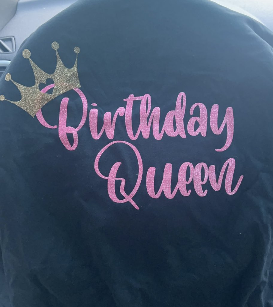 Heads up! We are definitely live tonight at 8 pm to talk about my birthday celebration. Maybe help me set up the goxlr?! Game choice… IM SO PUMPED!! #birthdayqueen #subathon