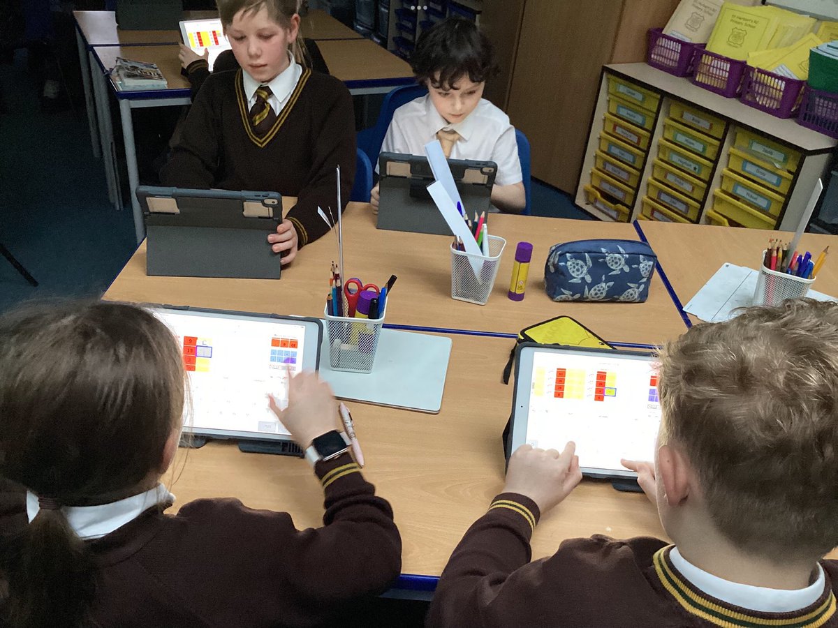 8StHerberts's tweet image. This term our computing focus is spreadsheets, we have mastered the counting tool 🔢 #StHerbertsComputing