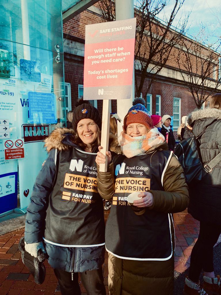 Martha Wilson tweet media