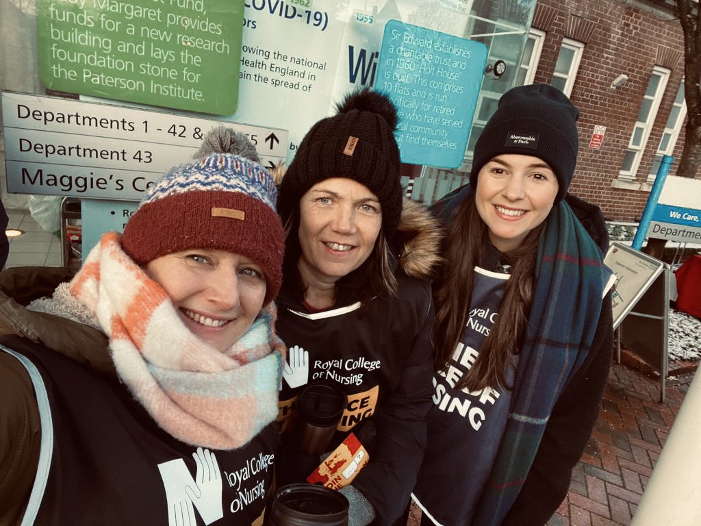 Martha Wilson tweet media