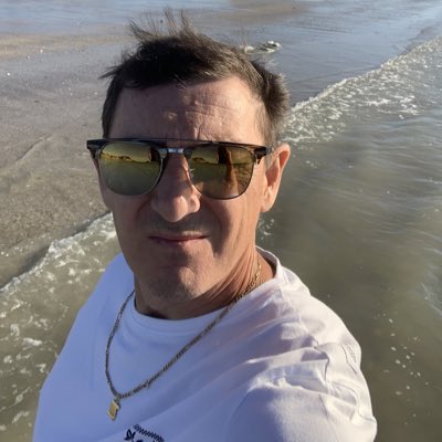 greenfee49's tweet photo. #NouvellePhotoDeProfil https://t.co/x6ZxJaoL36