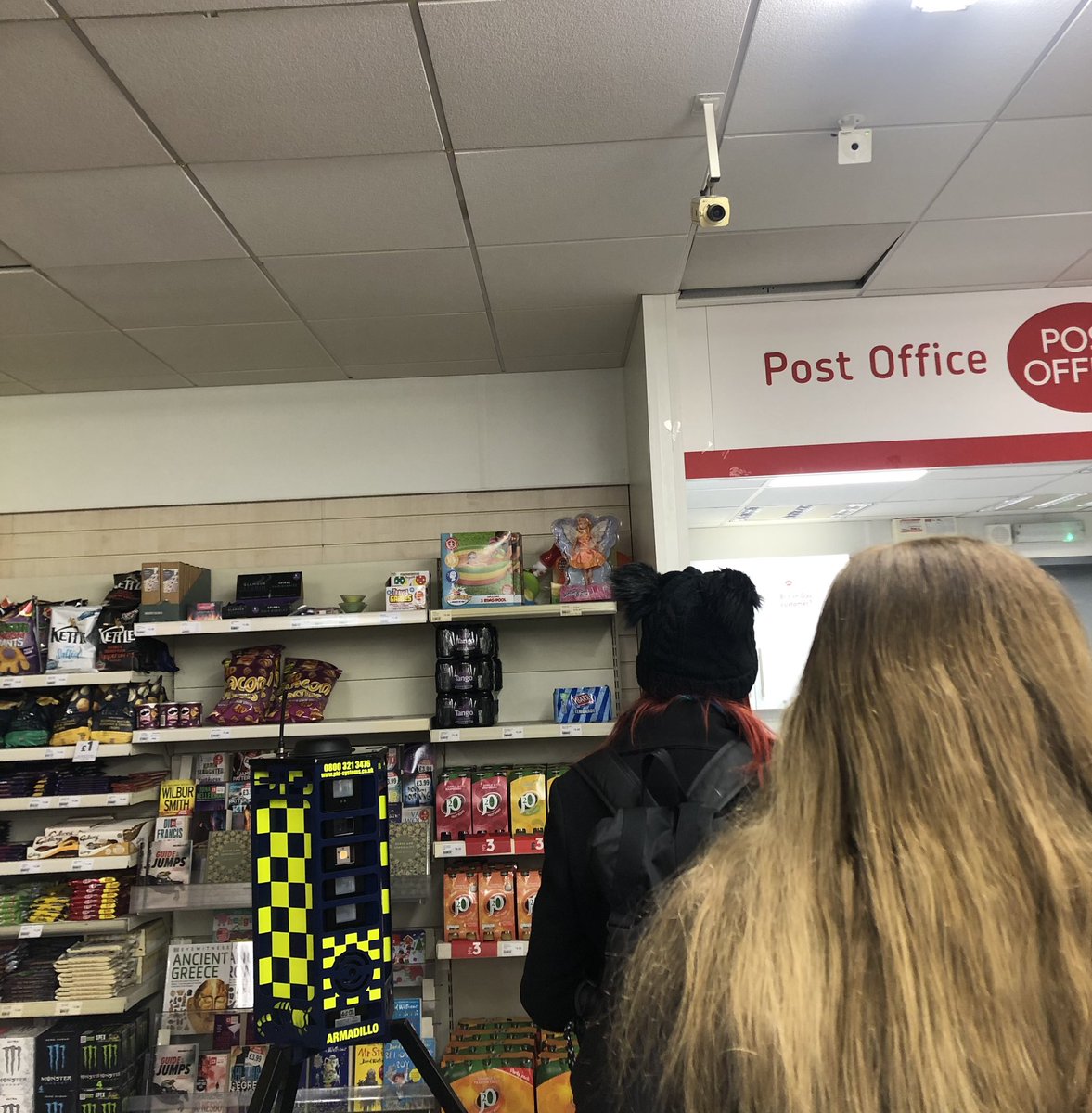 TaraTweets5's tweet photo. New measures to help protect my local Bath @PostOffice folks.

The absolute state of us as a nation 😔 https://t.co/qyXjrrdR1C