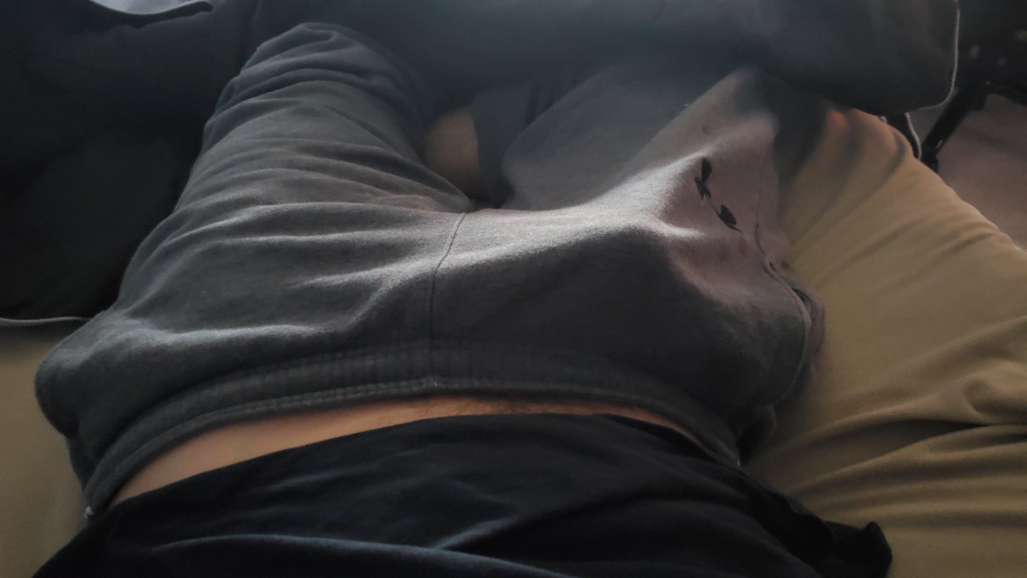 3 pic. 💙 Not new to #nsfwtwt 💙 ➵ He/Him 29 ➵ Switch (sub lean) ➵ Bisexual ➵ Good boy ;) ➵ 18+ only ➵ IFBSW ⬆️ Links in bio ⬆️ ♡ and ↻ to be mutuals https://t.co/hzosBG9xDk