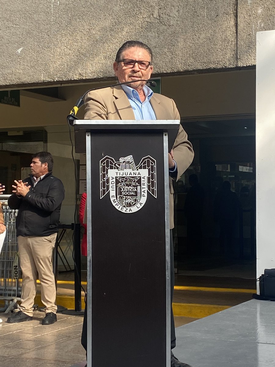 AlmaLopezdelaT's tweet image. Como coordinadora de la @NorteSNT acompaño al pleno del @ITAIPBC y al Comisionado presidente de la @ceaip_sinaloa para atestiguar la entrega de la valiosa herramienta #Integra2 al @gobtijuanamx 

Enhorabuena!