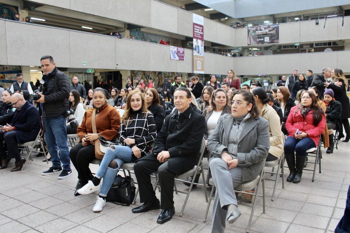 AlmaLopezdelaT's tweet image. Como coordinadora de la @NorteSNT acompaño al pleno del @ITAIPBC y al Comisionado presidente de la @ceaip_sinaloa para atestiguar la entrega de la valiosa herramienta #Integra2 al @gobtijuanamx 

Enhorabuena!