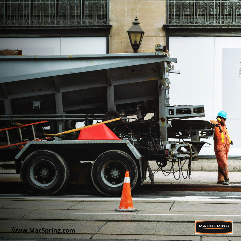 MacSpring tweet media