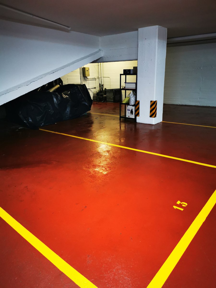 Limpieza y desinfección  de garajes, con  bactericidas específicos para el covid -19 productos autorizados por sanidad, en Sada D'area. 

Luminarias, tubos, bajantes, rampas, extintores, llaves de luz, accesos a trasteros y puertas de accesos, puerta de entrada.