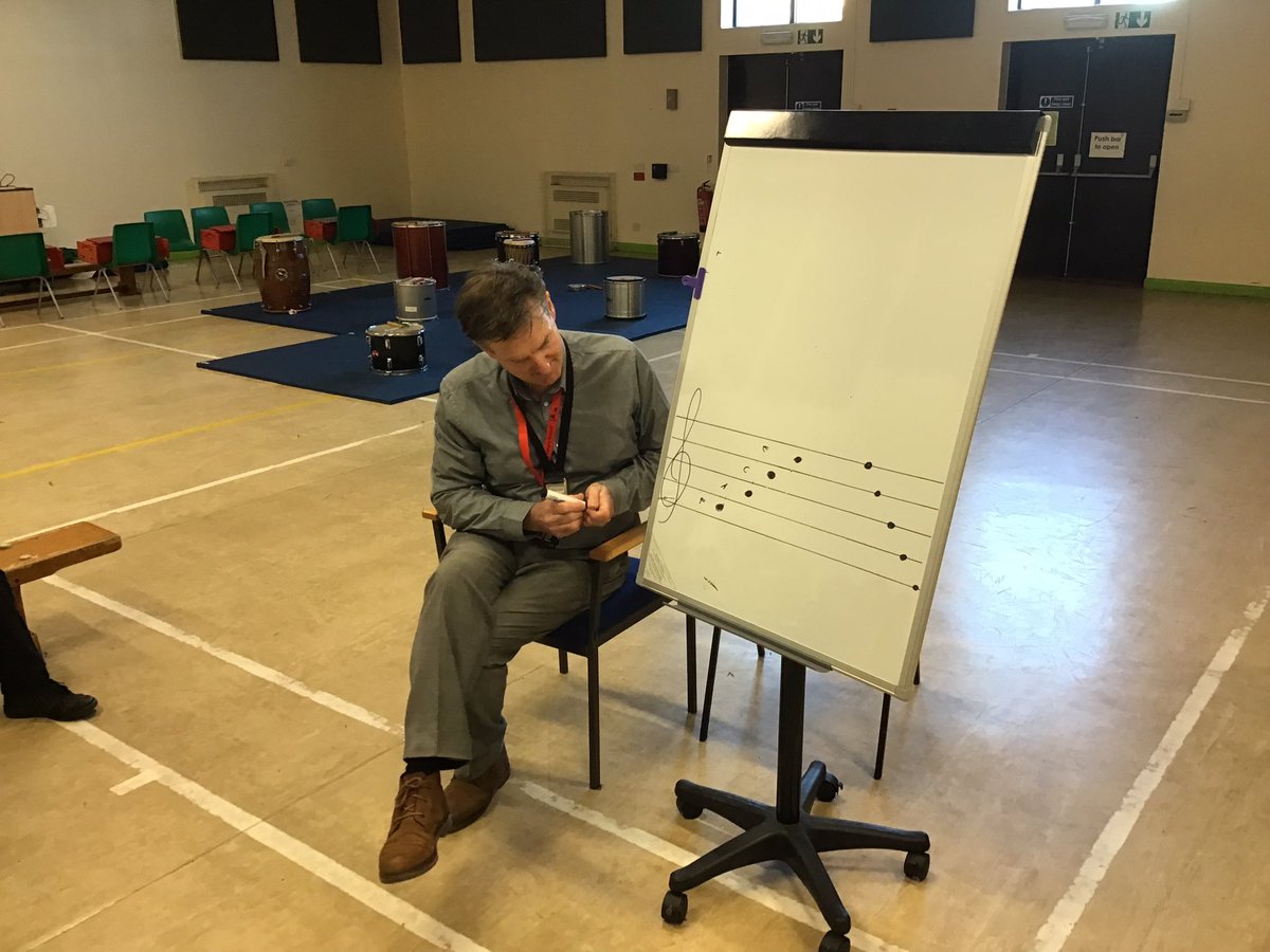 LindenRDCedar's tweet photo. In steel pans today, the children learnt about musical notes and the stave. What are FACE and EGBDF? πΆπΌπ΅@Linden_Music #musicalnotation https://t.co/V0W1GJ6Z5b