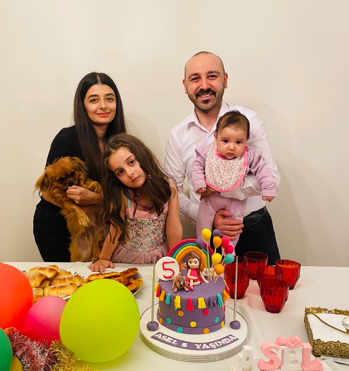 #KadrodaAileNedenYok özel günler dışında paramparça bu fotoğraf!