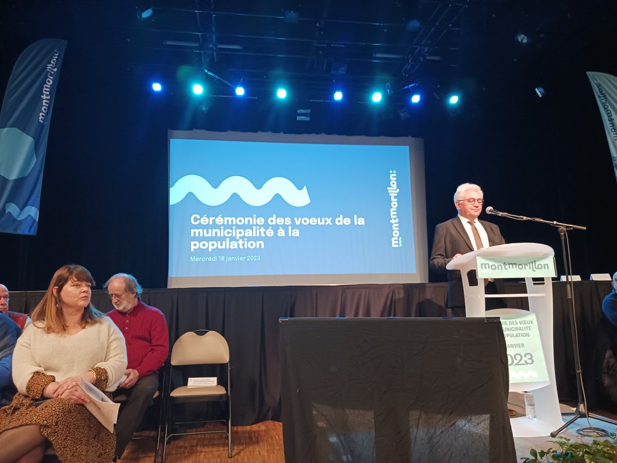 AMFVienne's tweet image. ▶️Vœux à la population de Bernard Blanchet, Maire de #Montmorillon 
en présence du député @plecamp , du sénateur @brunobelin de la vice-présidente de la région @karinedesroses du president @ccvg86 Michel Jarrassier et des conseillers départementaux @abauxbrigitte et @gderusse