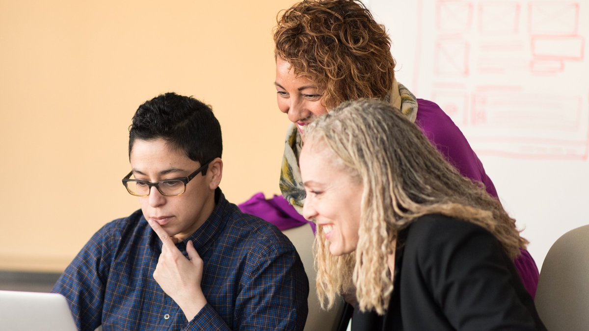 Recherche et innovation uOttawa (@uottawaresearch) on Twitter photo Appel aux facultés : Connaissez-vous une chercheuse ou un chercheur à <a href="/uOttawa/">Université d'Ottawa | University of Ottawa</a> membre d’un groupe sous-représenté qui a contribué de façon significative à la recherche? Le Prix pour l’EDI en recherche pourrait les intéresser.
⌛️ le 20 mars 2023
➡️ bit.ly/3QPJIbV Appel aux facultés : Connaissez-vous une chercheuse ou un chercheur à <a href="/uOttawa/">Université d'Ottawa | University of Ottawa</a> membre d’un groupe sous-représenté qui a contribué de façon significative à la recherche? Le Prix pour l’EDI en recherche pourrait les intéresser.
⌛️ le 20 mars 2023
➡️ bit.ly/3QPJIbV