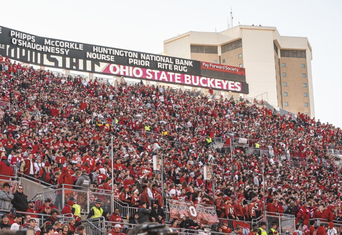 ColumbusNIL's tweet image. Buckeye Nation &amp;gt;

#GoBucks

h/t Ohio State Football