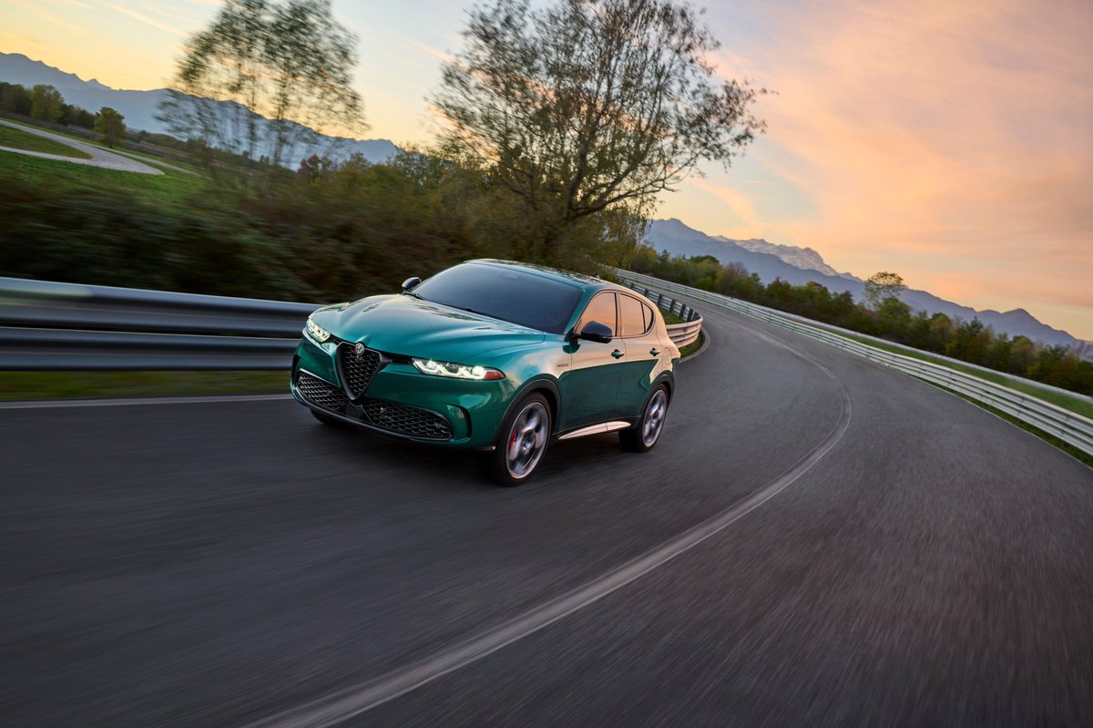 Deliveries for the U.S.-spec 2024 Alfa Romeo Tonale will commence later this spring from $42,995. In addition, the mid-level Tonale Ti can be had from $44,995, while the range-topping Tonale Veloce comes in at $47,495. #AlfaRomeo #AlfaRomeoTonale #Tonale #Stellantis #PHEVs #CUVs