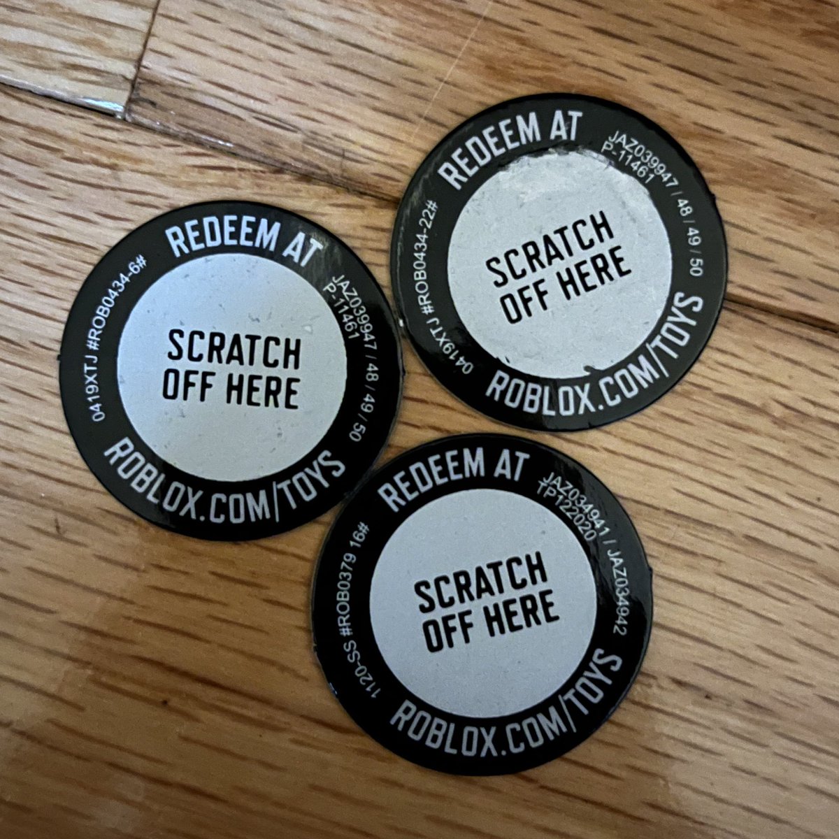 🚨Mystery Toy Code Giveaway!🚨 

3 codes 
3 winners

Rules:
➡️ Follow
🔄 Like &amp; RT 
⬇️ Comment something nice about a Twitter friend 

2x entry!!
↗️ Follow RoMomPlays on YouTube
🫶🏼 
Ends at 300 YT subs
#roblox #robloxgiveaway #adoptme  #adoptmegiveaway #robloxtoys #robloxtoycodes