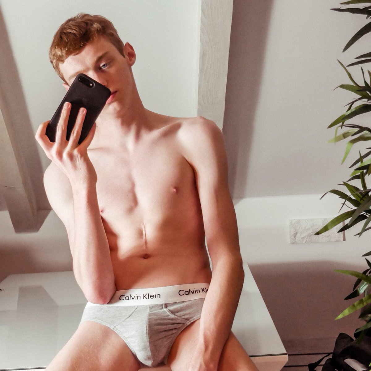 chrisboyxx's tweet photo. RT if you want to taste ist 😈🍆

25% sale on my Onlyfans 
https://t.co/if5ST4V8dj https://t.co/H9WaOedykH
