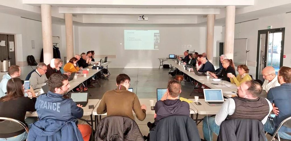 🫂 Regroupement CROS et CDOS de Normandie 

30 élus/salariés étaient réunis aujourd'hui à <a href="/CaenOfficiel/">Ville de Caen</a> pour échanger sur l'actualité et les actions partagées en cours. 
#Sport #Normandie