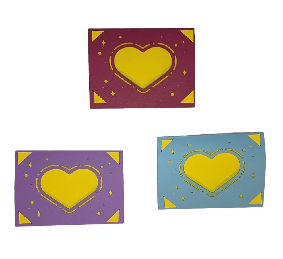 Рачно изработени картички за секакви пригоди✨
Достапни се повеќе бои и дизајни 💌
Цена 60 денари ✅