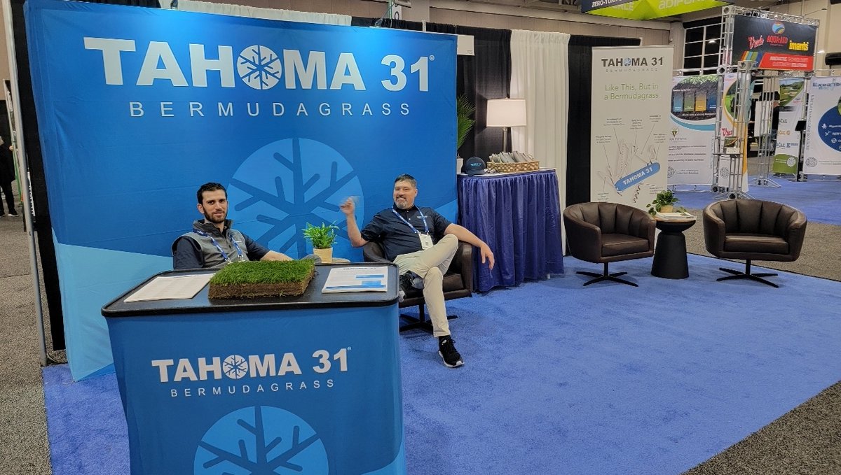 Just to prove Chad's at STMA, too! 🤣

The Tahoma 31 crew is at SFMA Booth #1125 in Salt Lake City!
Tahoma31.com

#weartolerant #coldtolerant #bermudagrass #shadetolerant #droughttolerant #uselesswater #Tahoma31 #SMFA2023 #SFMA #fieldexperts @fieldexperts