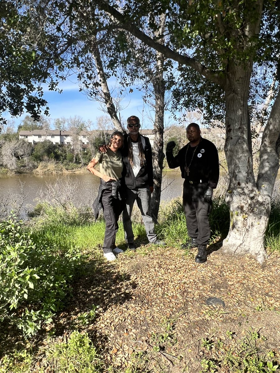 amie_zamudio's tweet photo. Here at the riverbed pulling people experiencing #homelessness out. 

#LivedExperience https://t.co/zpzTsxkw9j
