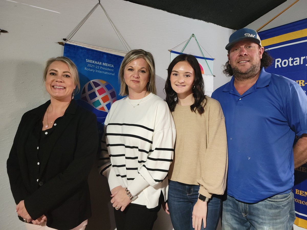 IdabelPublicSch's tweet photo. Congratulations to Mykah Stone who was honored as the Rotary Student of the Month for January. Mykah discussed her activities at ##ihswarriors and talked about her plans after graduation. Pictured: Becky Shaw, IHS Counselor, Mykah Stone, parents Tamra Stone, and Matt Stone https://t.co/jzcOFt3bqS