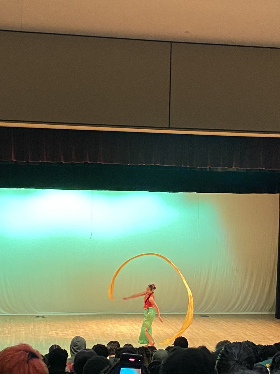 Dr. Zhu's students from Elite Scholars Academy enjoyed a fabulous presentation by the Atlanta Chinese Dance Company!  Thank you to the <a href="/ccpsworldlang/">World Languages</a> department for making the trip possible!  #ccpsmagnet #lunarnewyear2023  <a href="/CCPSArtsLife/">Clayton County Schools Performing Arts Center</a>