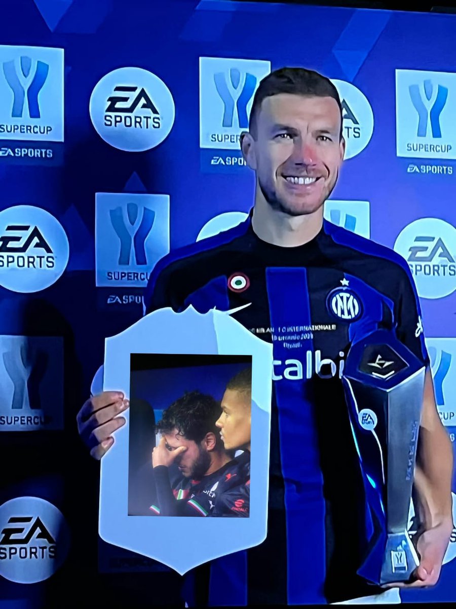 Siapa yg bikin ni? 🤣