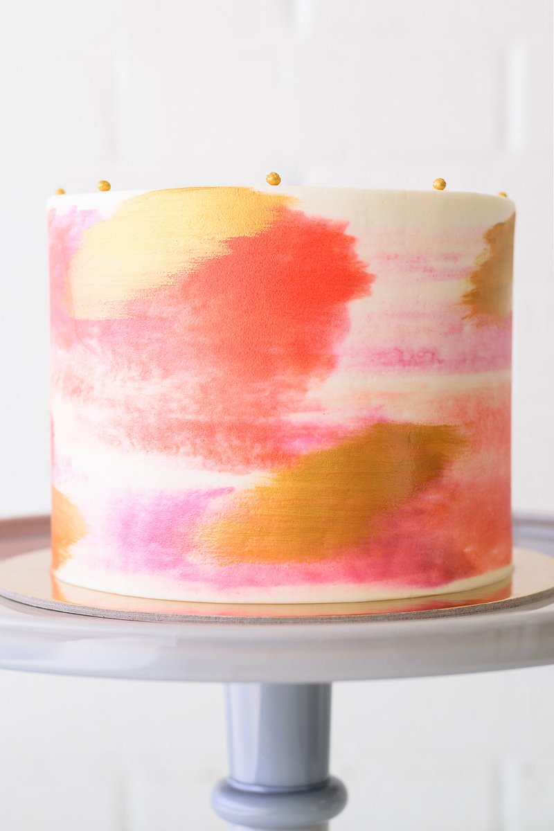 Date nights are better with cake 🎂✨ New Valentine’s Day Cakes are on the site. See ‘em all and submit a preorder request for pickup Feb 1–14 at suarezbakery.com/made-to-order-…