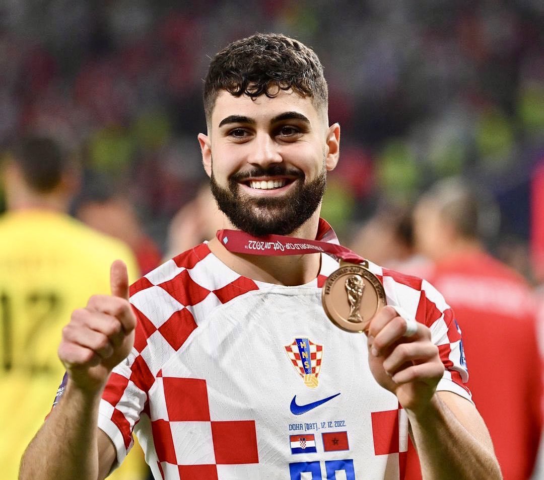 ¿Ficharías a Gvardiol para el Real Madrid?

🔄 No. 
❤️ Sí.