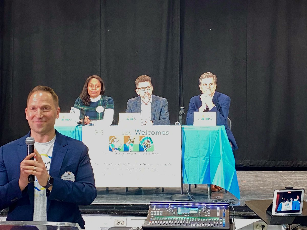 psis226k's tweet photo. What a special @rulerapproach and @caselorg visit we had with Dr. Brackett, Dr. Samuel, and Dr. Shriver! They met with students, visited classes, &amp; led a panel discussion on the power of SEL. We couldn’t be more thankful! @marcbrackett @TimShriver @D21_Community @NYCSchools https://t.co/p4TKuvOkMn