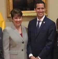 ¿Qué opinas de la gestión de más de 10 años, sin elecciones, de Cecilia Arocha al frente de la UCV?
- Muy mala  
- Mala 
- Regular 
- Buena 
- Muy buena