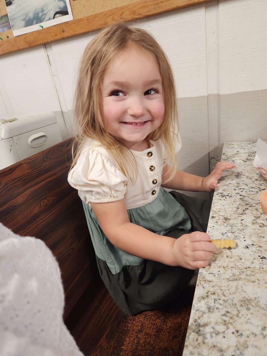 MaleaC's tweet image. Happy Birthday to this princess