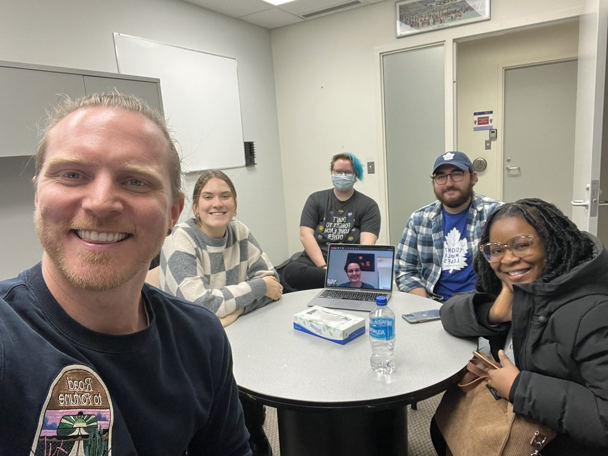 Kyle Rich (not hanging out here anymore) tweet media