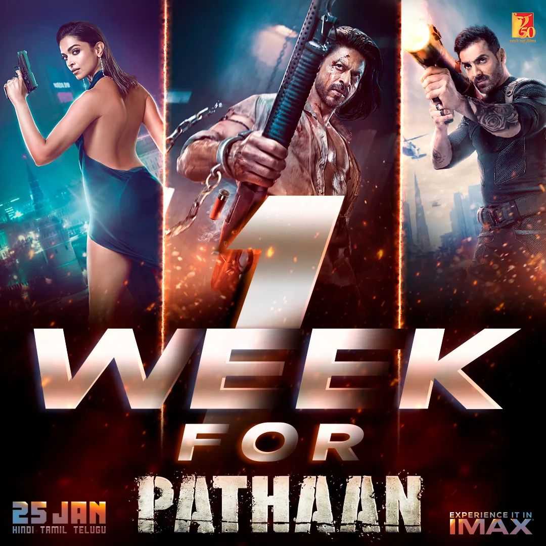 iamrazasrkian's tweet photo. Kitni shiddat se tumhen paane ki koshish ki hai
Ke har zarre ne mujhe tum se milane ki sazish ki hai @iamsrk
4 saal ka intezar bahut jald khatam hone wala hai #1WeekForPathaan https://t.co/2y7wagSuQi