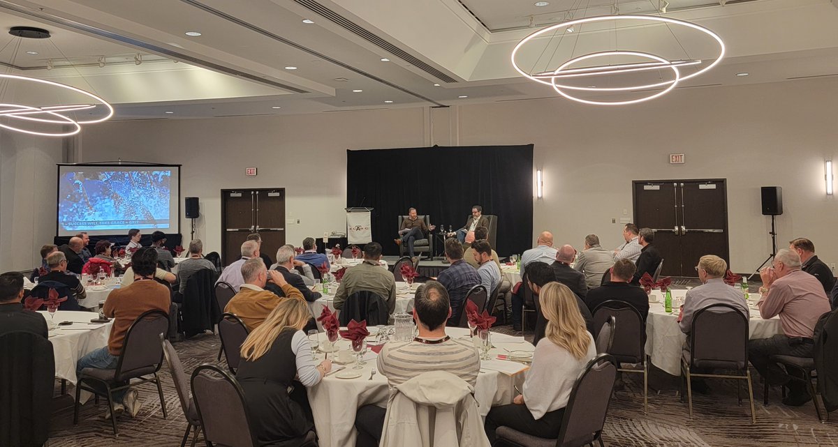 ECA_BC's tweet photo. Thank you to everyone who attended yesterday's Chapter Meeting event!
We had a great turnout and it was a lovely evening.
Special thanks to our guest speakers: Mark Kelvin, Mark Stevens and Hudson Giesbrecht from @bchydro as well as Jeffrey Ferrier from @HKStrategies
#ECABC https://t.co/NCBNbFrF1l