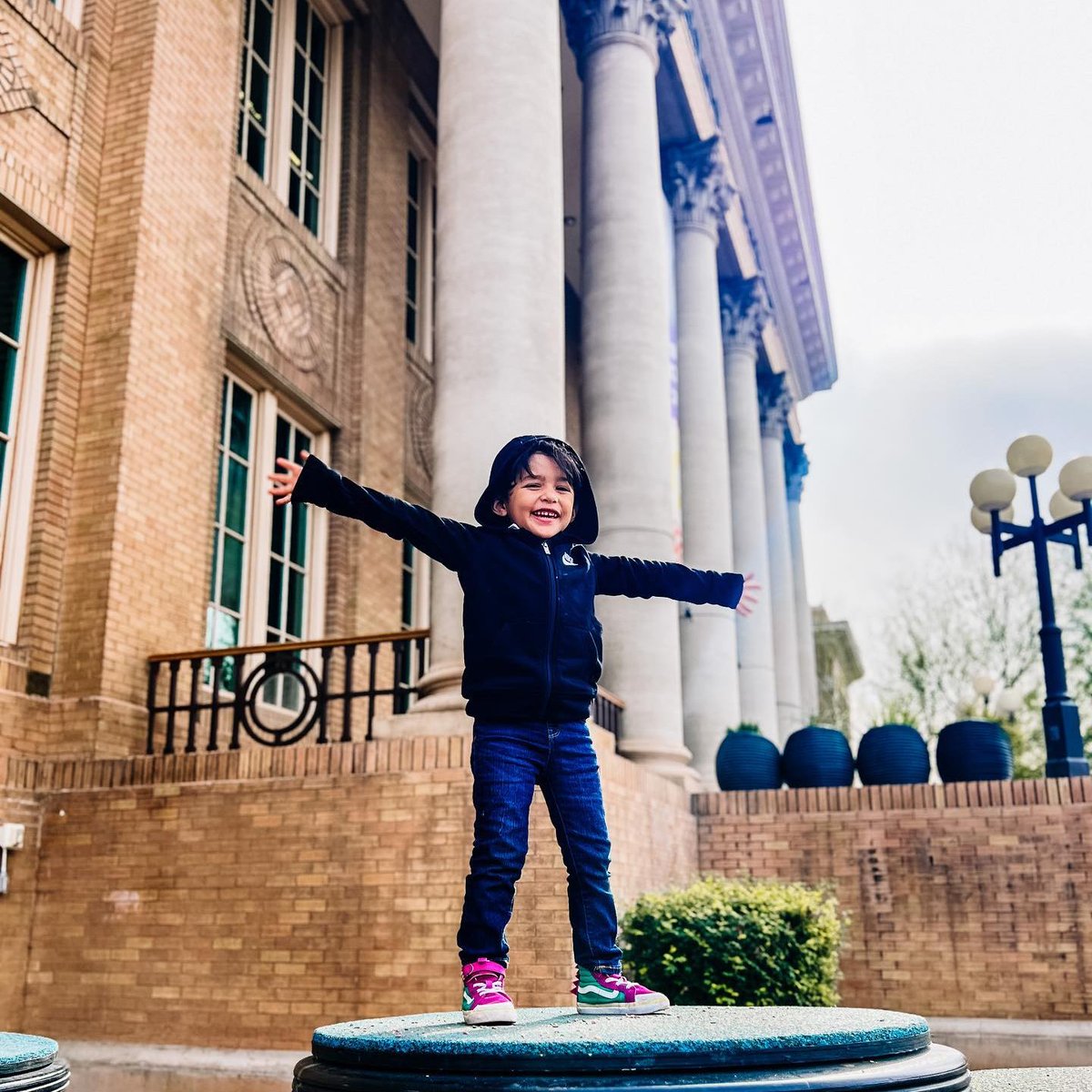 Our Members-Only Extended Play Hours are this Friday from 4pm-7pm! This is a wonderful opportunity for caregivers who don't usually get to visit the Museum with their children during the work week. 🥰 We hope to see many of you there!